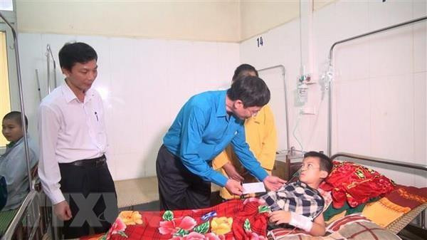 Từ vụ học sinh bị đâm tử vong, lộ lỗ hổng bảo vệ trong các nhà trường ảnh 2