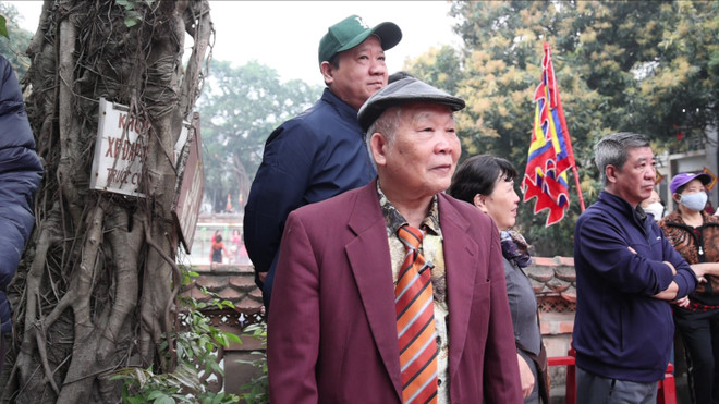 Người dân Hà Nội hào hứng dự hội làng Mọc sau 8 năm chờ đợi ảnh 2