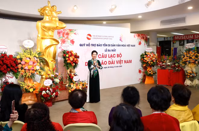 CLB Di sản Áo dài: Tiến tới hoàn thiện hồ sơ tôn vinh quốc phục Việt ảnh 2