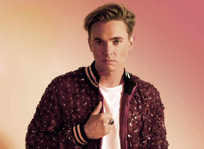 Việt Nam là điểm đến đầu tiên của ‘hoàng tử nhạc pop’ Jesse McCartney ảnh 1