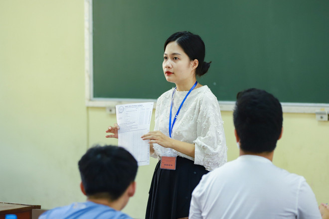 Đề thi chính thức môn Ngữ văn kỳ thi tuyển sinh vào lớp 10 của Hà Nội ảnh 1