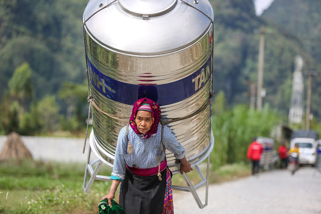 Người dân cao nguyên đá và nỗi khắc khoải mong nước ảnh 2