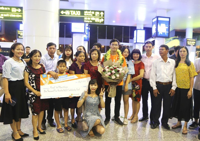 Sinh viên Việt đoạt huy chương thi Vô địch Tin học văn phòng thế giới ảnh 1