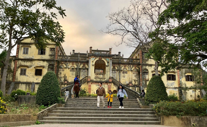 Khám phá Dinh thự cổ Hoàng A Tưởng giữa cao nguyên trắng Bắc Hà ảnh 1