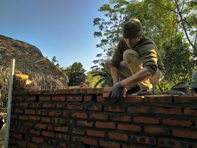 Thầy giáo Mỹ và hành trình ''thắp bình minh'' ở Việt Nam ảnh 2