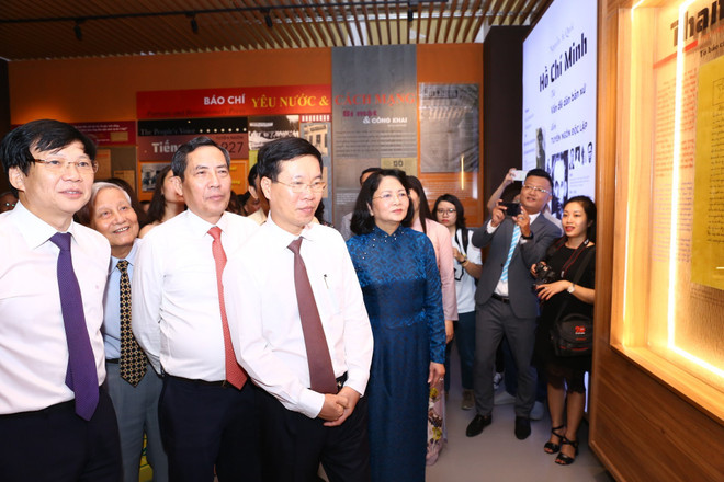 Khẳng định vai trò của báo chí qua hàng nghìn tài liệu, hiện vật ảnh 1