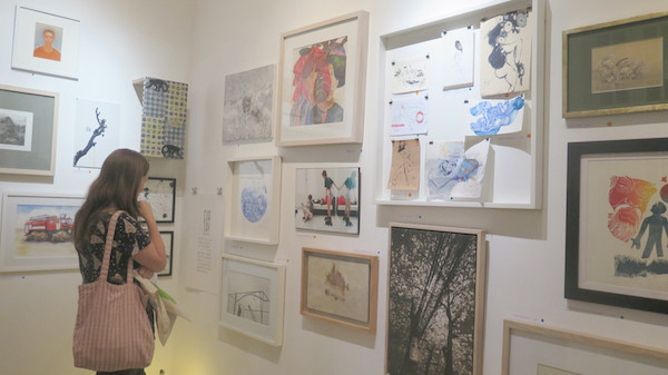 ‘Art For You’: Cơ hội sở hữu những tác phẩm nghệ thuật mới ảnh 1