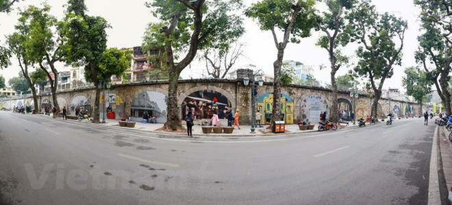 Bài 2: Hà Nội lạ mà quen trong những chuyển động không ngừng ảnh 4