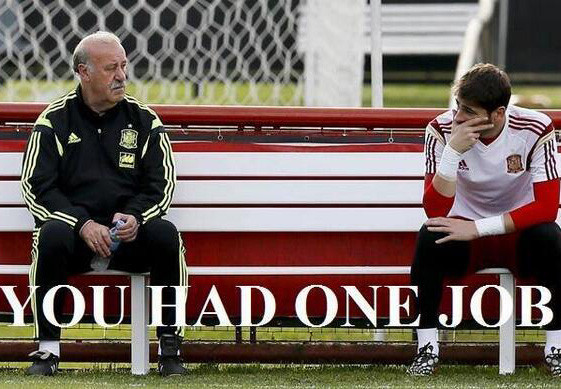 Thủ môn Casillas bị cười nhạo sau thất bại của Tây Ban Nha ảnh 3