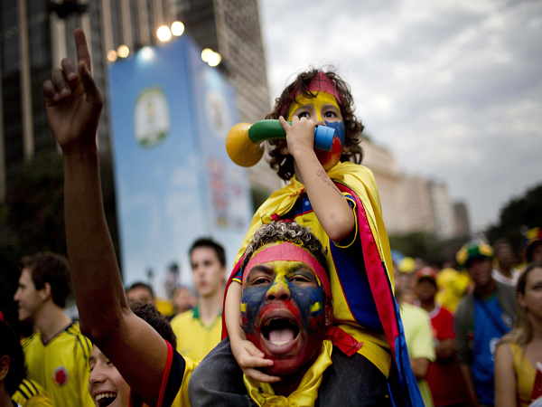 [Photo] Vẻ đáng yêu của các cổ động viên nhí ở World Cup ảnh 1