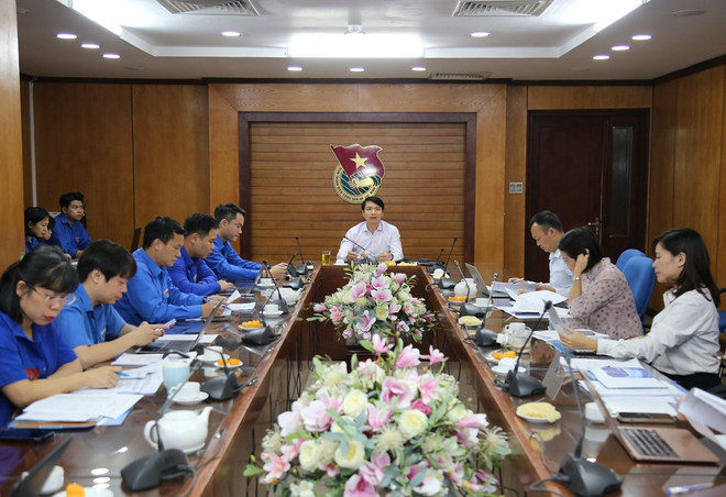 82 cá nhân xuất sắc sẽ được trao Giải thưởng "15 tháng 10" ảnh 1