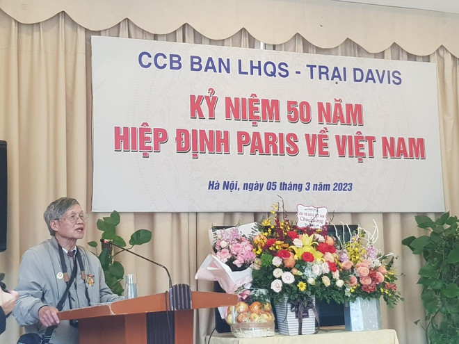 Ông Trương Việt Cường phát biểu trong lễ kỷ niệm 50 năm Hiệp định Paris về Việt Nam của Ban liên lạc quân sự Trại Davis. (Ảnh: PV/Vietnam+) Người đầu tiên nối mạch thông tin từ Trại Davis đến Tổng xã ở Hà Nội ảnh 4