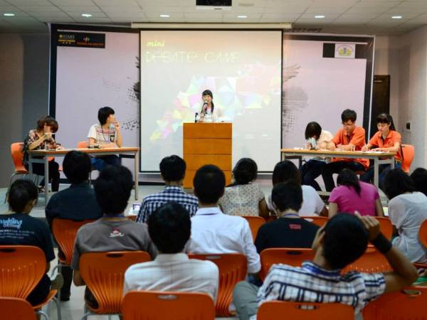 Lần đầu tiên tổ chức Trại tranh biện cho sinh viên toàn quốc ảnh 1