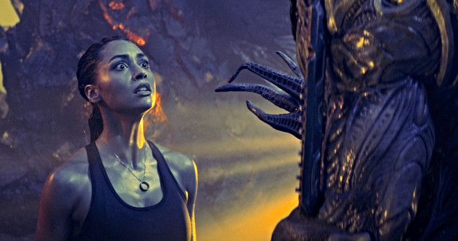 Cuối tuần ra rạp: Bộ đôi phim viễn tưởng về virus lạ và 'COVID-23' ảnh 1