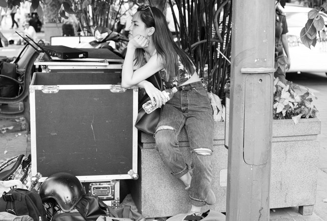 Nghệ sỹ Salvador: Phụ nữ Việt hài hòa giữa truyền thống và hiện đại ảnh 12