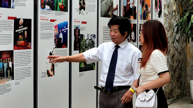 Triển lãm Phút hồi sinh: Rưng rưng giờ khắc tự do sau Hiệp định Paris ảnh 4