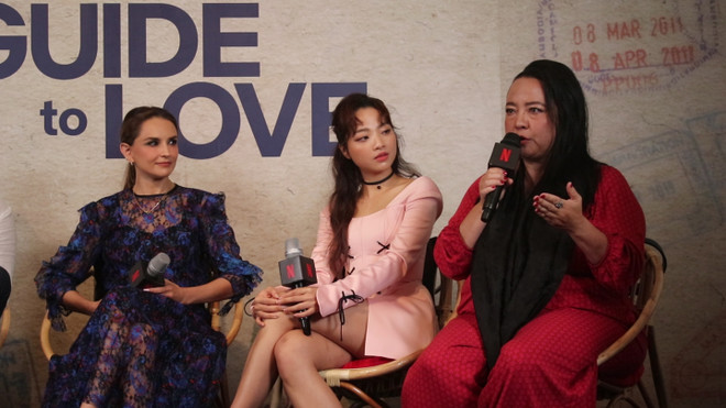 Biên kịch Eirene Tran Donohue (bìa phải). (Ảnh: Minh Anh/Vietnam+) Netflix làm phim điện ảnh về hành trình khám phá Việt Nam xinh đẹp ảnh 3