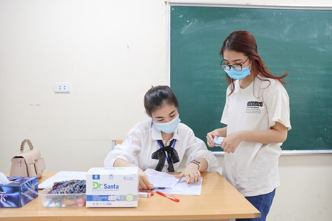 Hàng chục trường đại học công bố điểm sàn xét tuyển đại học năm 2023 ảnh 3