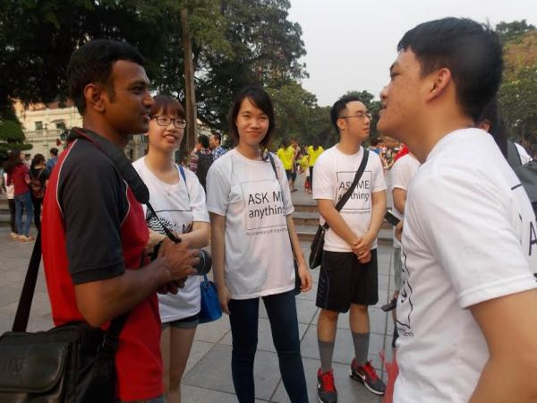 Học giao tiếp ngoại ngữ miễn phí với sân chơi "Ask me anything" ảnh 3