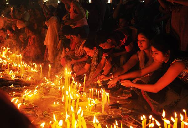 Trải nghiệm lễ hội ánh sáng Diwali của Ấn Độ giữa lòng Hà Nội ảnh 1