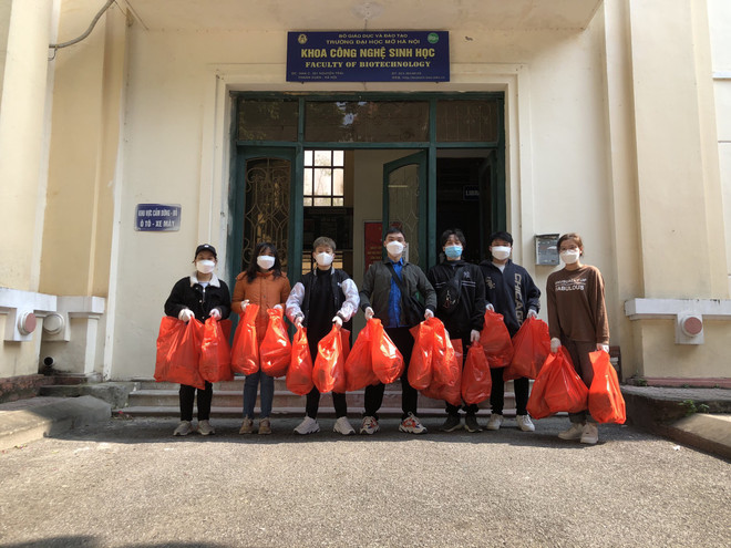 Các trường đại học hỗ trợ tối đa cho sinh viên bị nhiễm COVID-19 ảnh 1