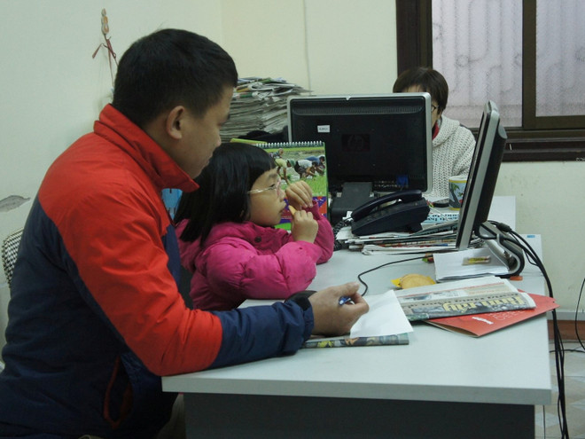 Cận Tết Nguyên đán, học sinh nghỉ tránh rét, phụ huynh lao đao ảnh 2