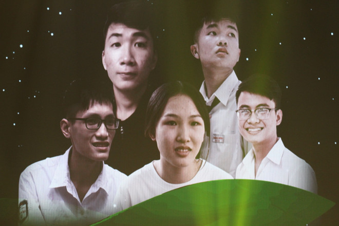 Gala ‘Cặp lá yêu thương-5 mùa gieo hạt’: Tiếp tục nối dài yêu thương ảnh 1