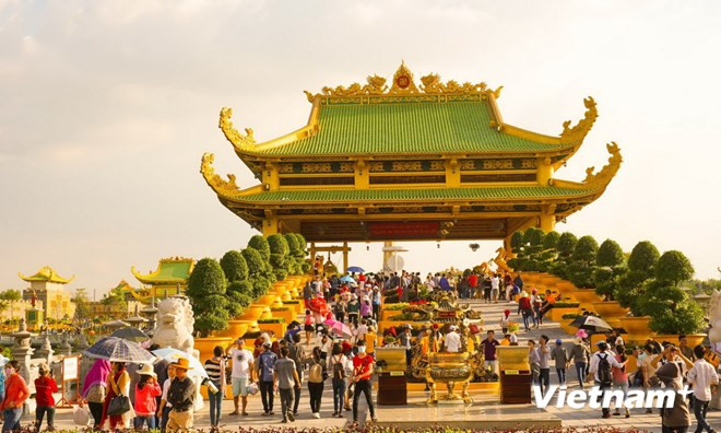 Hơn 1 triệu lượt người đổ về Khu du lịch Đại Nam sau 20 ngày ảnh 1