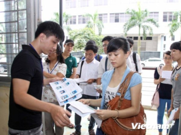 Kỳ thi “hai trong một”: Nếu không nghiêm túc sẽ rất lãng phí ảnh 1