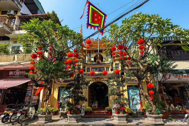 Tết Thượng nguyên Đền Dâu: Không gian thiêng để thực hành hát văn ảnh 2