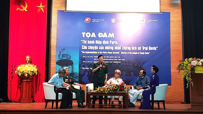 Quang cảnh tọa đàm. (Ảnh: Minh Thu/Vietnam+) Trại Davis: Cuộc đấu tranh chính trị ngay tại ‘hang ổ’ của địch ảnh 3
