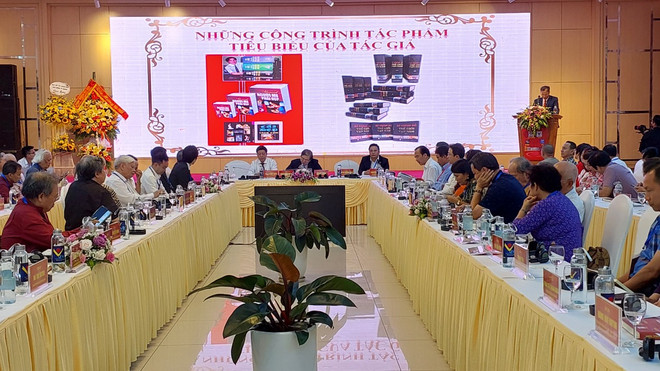 Biến sông Tô Lịch thành công viên văn hóa: Táo bạo song cần bàn kỹ ảnh 4