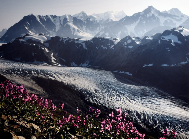 Chiêm ngưỡng núi non hùng vĩ Italy tại Bảo tàng Dân tộc học Việt Nam ảnh 1
