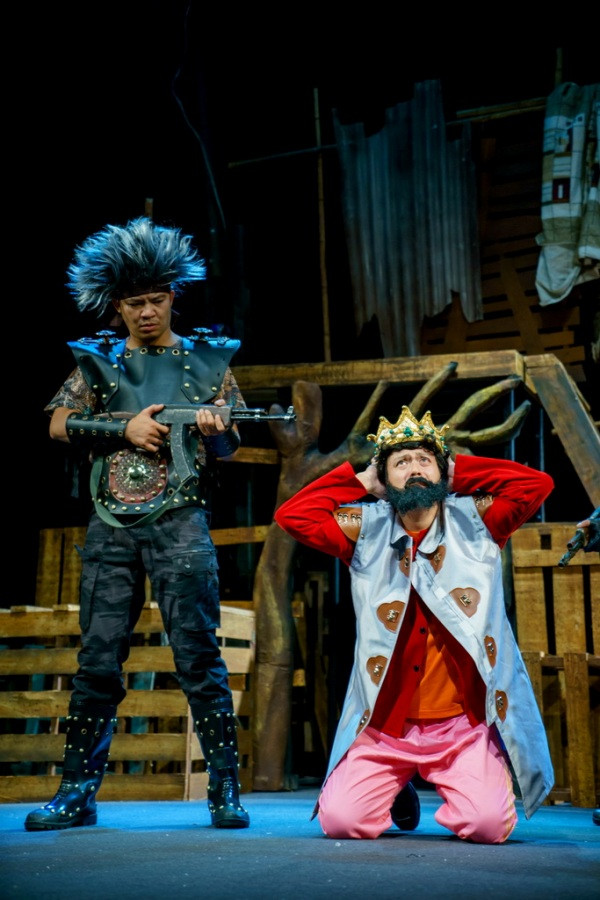 Kiệt tác sân khấu ‘Vòng phấn Kavkaz’ trở lại với khán giả Hà Nội ảnh 2