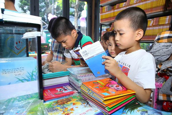 Tác phẩm văn học giúp tìm hiểu kiến thức khoa học như thế nào? ảnh 1