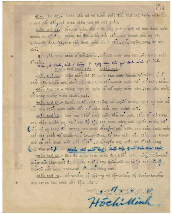 Sắc lệnh số 51-SL ngày 17/10/1945 của Chủ tịch Chính phủ Lâm thời Việt Nam Dân chủ Cộng hòa về việc ấn định ngày bầu cử và thể lệ bầu cử Quốc hội (trang cuối). (Ảnh: Cục Văn thư và Lưu trữ Nhà nước) Năm 2016 - Di sản Việt Nam được thế giới vinh danh, quảng bá ảnh 5