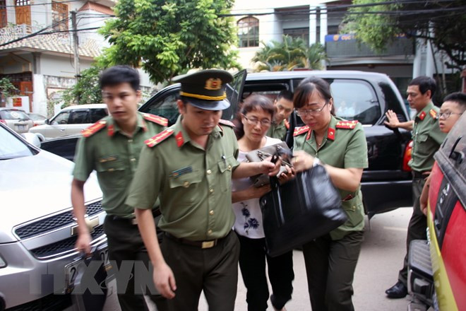 Một năm nhiều gam màu tối của ngành giáo dục Việt Nam ảnh 2