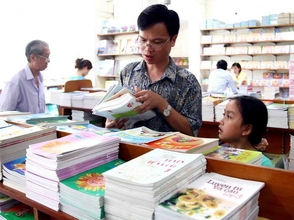 Công bố dự thảo 45 tiêu chí đánh giá sách giáo khoa tiếng Anh ảnh 1