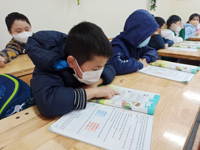 Hà Nội 'chốt' đi học trở lại: Học sinh vui mừng, phụ huynh lo lắng ảnh 1