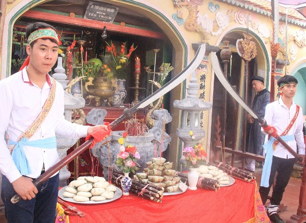 Độc đáo lễ hội tái hiện lễ xuất quân của Triệu Quang Phục ảnh 3