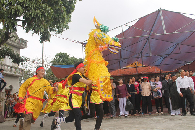 Độc đáo lễ hội tái hiện lễ xuất quân của Triệu Quang Phục ảnh 4