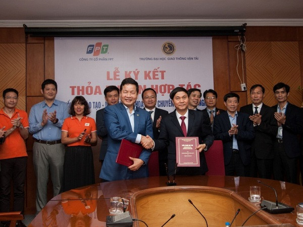 FPT 'bắt tay' ĐH Giao thông phát triển công nghệ giao thông thông minh ảnh 1