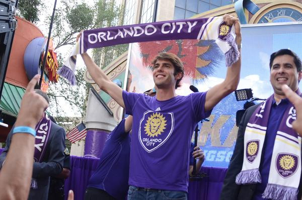 Kaka dẫn đầu danh sách lương khủng của giải bóng đá Mỹ ảnh 1