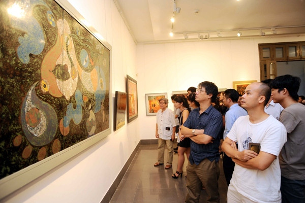 Tranh sơn mài Việt Nam đến trung tâm nghệ thuật Ganaisa Hàn Quốc ảnh 1