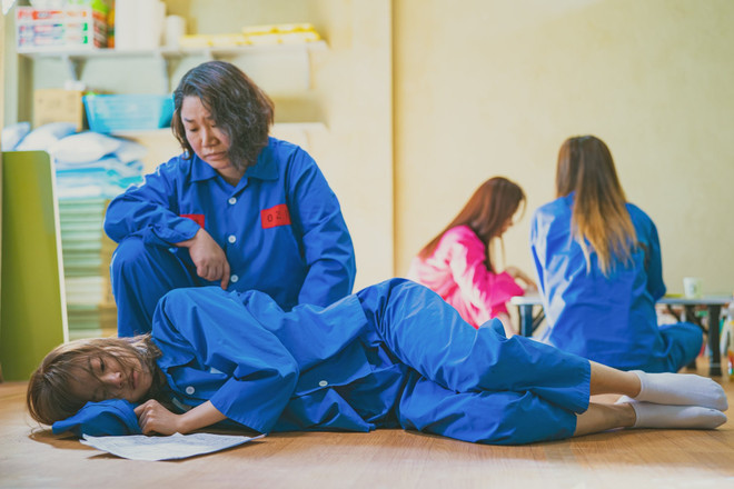 'Dân chơi không sợ con rơi' và ‘2037’ rượt đuổi doanh thu tuần mở màn ảnh 1