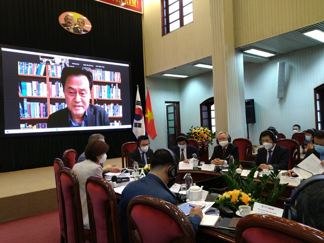 Bàn về giải pháp quản trị khủng hoảng thông tin thời đại địch COVID-19 ảnh 1