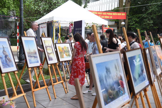 Ngôi làng châu Âu 2023: Trải nghiệm về cuộc phiêu lưu đa giác quan ảnh 3