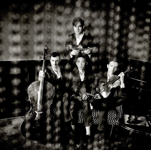 ‘Cậu bé vàng’ piano Nguyễn Việt Trung về nước trình diễn ảnh 2