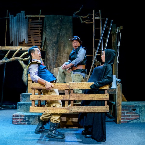 Hà Nội: Công diễn miễn phí vở kịch “Vòng phấn Kavkaz” ảnh 1