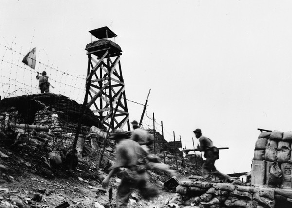 Nhà văn Chu Lai: “Viết không phải để ăn mày dĩ vãng” ảnh 1